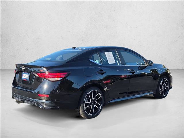 Used 2025 Nissan Sentra SR FWD image 5