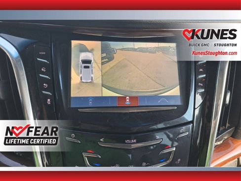 Used 2018 Cadillac Escalade Premium Luxury image 28
