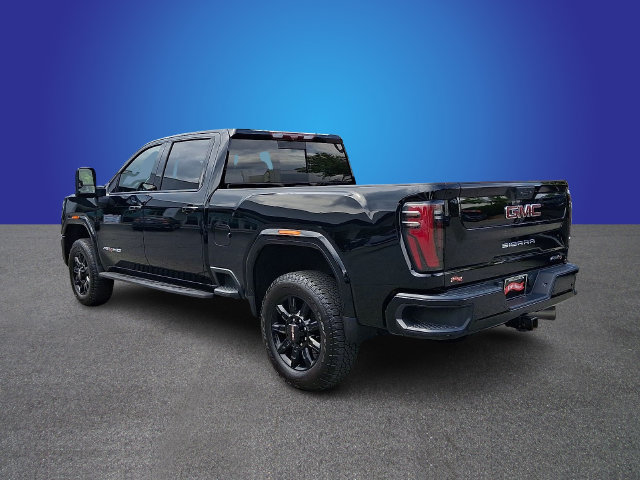 Used 2025 GMC Sierra 2500 AT4 w/ AT4 Premium Plus Package AWD/4WD image 6
