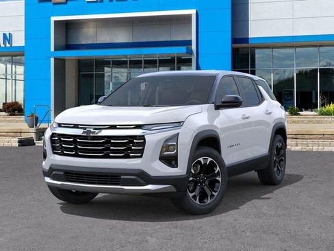 New 2026 Chevrolet Equinox LT w/ Safety and Technology Package image 6