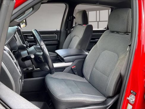 Used 2022 RAM 1500 Big Horn AWD/4WD image 21