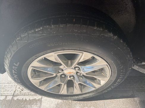 Used 2025 Chevrolet Tahoe Premier w/ Sun And Tow Package image 12