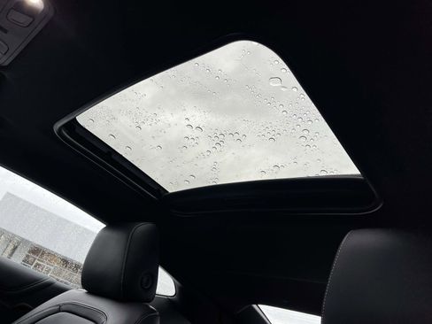 Certified 2021 Chevrolet Camaro SS image 2