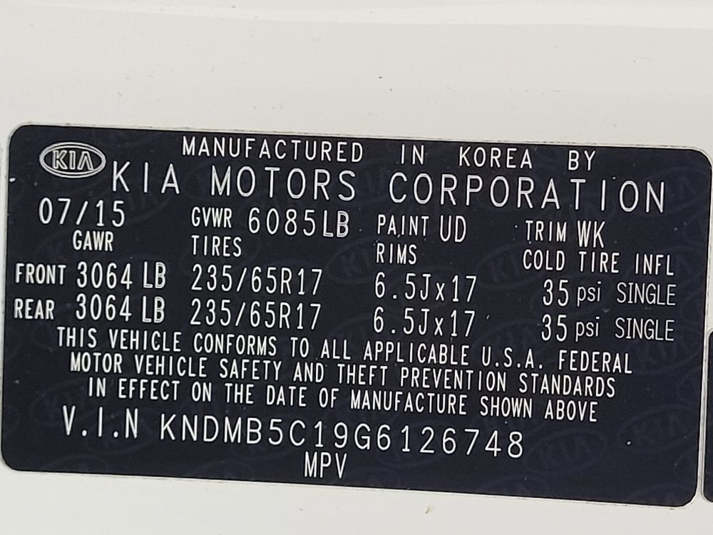 Used 2016 Kia Sedona LX w/ LX Convenience Package FWD image 33