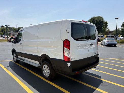 Used 2025 Ford Transit 250 Low Roof w/ Exterior Upgrade Package RWD image 4
