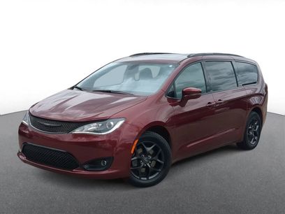 Certified 2019 Chrysler Pacifica Limited w/ S Appearance Package