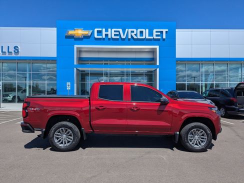 Used 2026 Chevrolet Colorado LT w/ LT Convenience Package AWD/4WD image 40