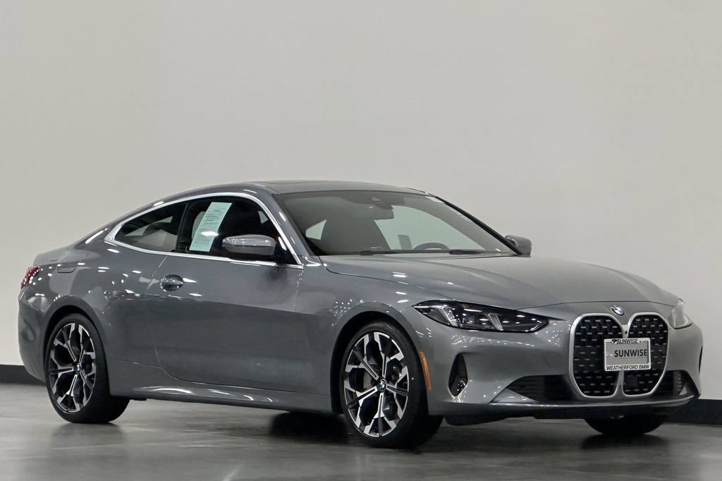 Used 2026 BMW 430i Coupe w/ Parking Assistance Package RWD image 2
