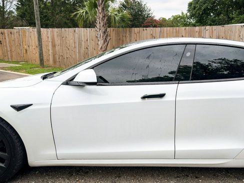Used 2021 Tesla Model S Plaid AWD/4WD image 5