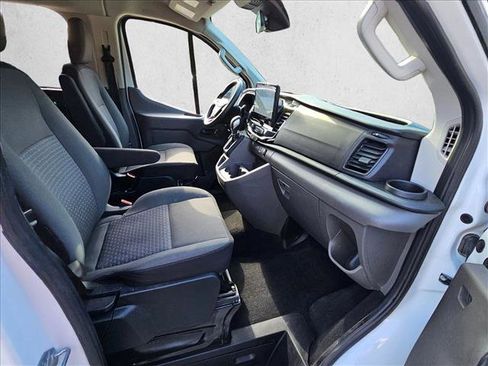 Used 2023 Ford Transit 350 XLT RWD image 21