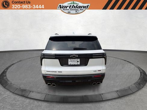 Used 2024 Chevrolet Traverse RS w/ LPO, Floor Liner Package AWD/4WD image 6