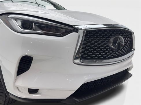 Used 2024 INFINITI QX50 Luxe image 3