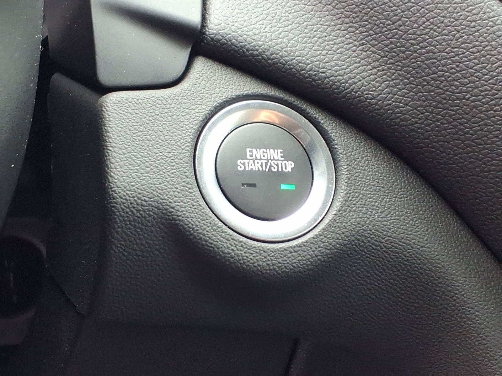 Used 2024 Chevrolet Equinox LT FWD image 17