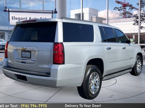 Used 2018 Chevrolet Suburban LT AWD/4WD image 5