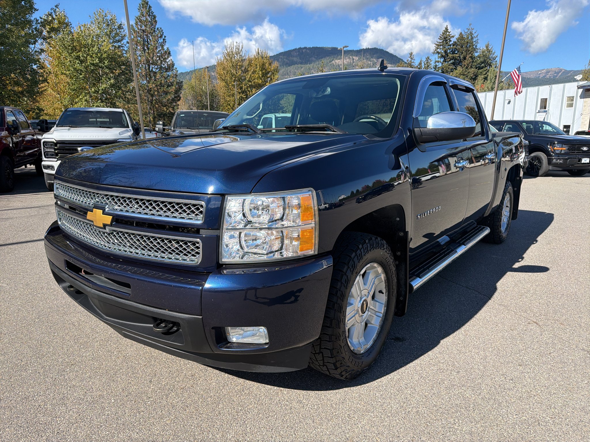 Used 2012 Chevrolet Silverado 1500 LTZ AWD/4WD image 4