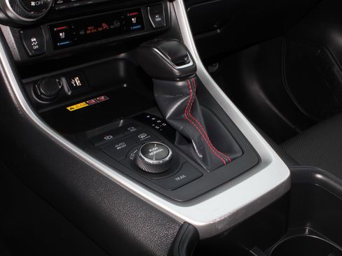 Used 2024 Toyota RAV4 XSE w/ Premium Package image 15