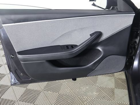 Used 2024 Tesla Model 3 Long Range RWD image 25