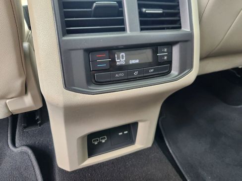 Used 2019 Volkswagen Atlas SEL R-Line image 44