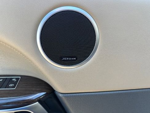 Used 2015 Land Rover Range Rover Sport HSE image 30