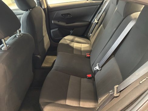 Used 2024 Nissan Sentra SV image 12