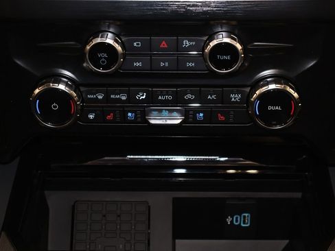 New 2026 Ford F350 Lariat AWD/4WD image 30