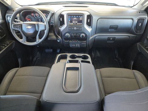 Used 2025 Chevrolet Silverado 1500 Custom w/ Turbomax Blackout Package image 15