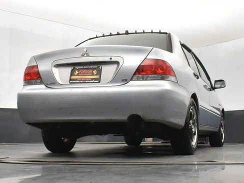 Used 2005 Mitsubishi Lancer ES FWD image 13