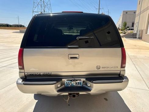 Used 2000 Cadillac Escalade 4WD image 6