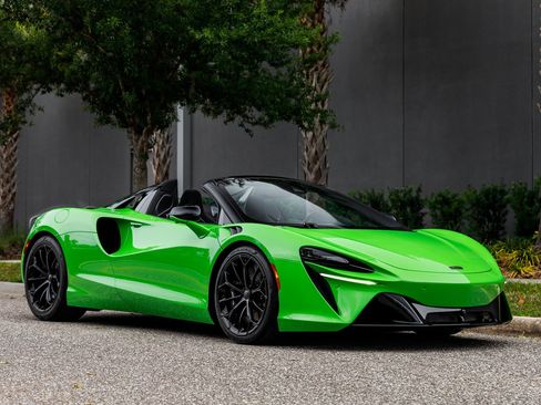 New 2026 McLaren Artura Spider RWD image 5