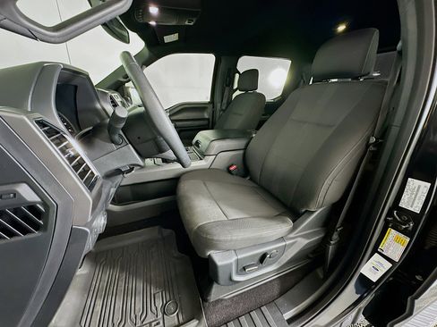Used 2015 Ford F150 XLT w/ Equipment Group 302A Luxury RWD image 13