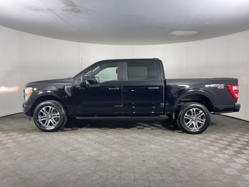 Used 2022 Ford F150 XL w/ STX Appearance Package image 3