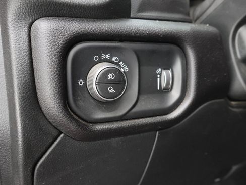 Used 2023 RAM 2500 Big Horn w/ Level 1 Equipment Group AWD/4WD image 40