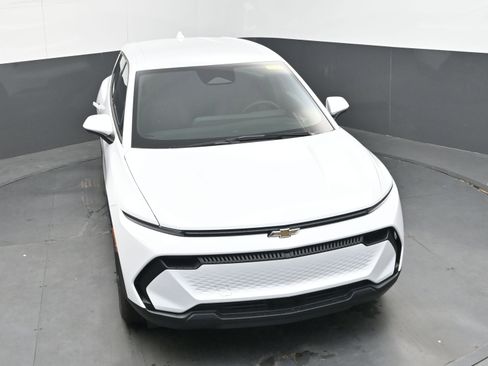 New 2026 Chevrolet Equinox EV LT w/ Comfort Package AWD/4WD image 29