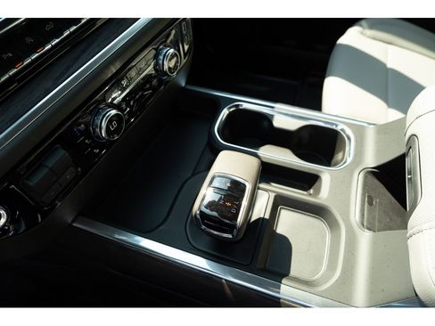 New 2026 GMC Sierra 1500 SLT w/ SLT Premium Plus Package image 25