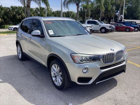 Used 2017 BMW X3 sDrive28i RWD image 9