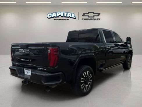 Used 2024 GMC Sierra 2500 Denali Ultimate image 5