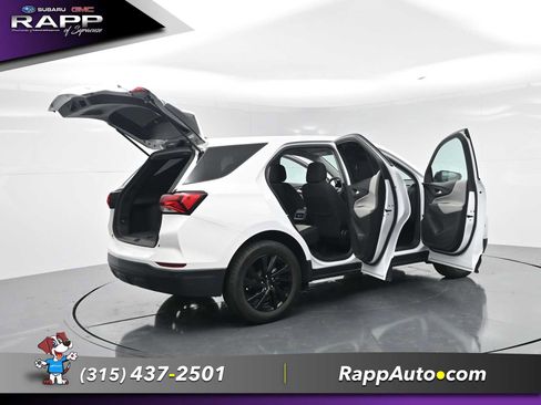 Used 2023 Chevrolet Equinox LS w/ LS Convenience Package AWD/4WD image 32