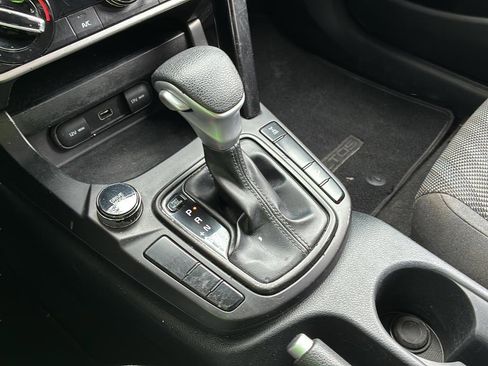 Used 2021 Kia Seltos LX image 26