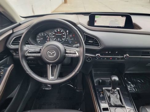 Used 2022 MAZDA CX-30 2.5 Turbo w/ Premium Plus Pkg image 12