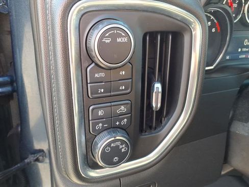Used 2021 Chevrolet Silverado 1500 RST image 25
