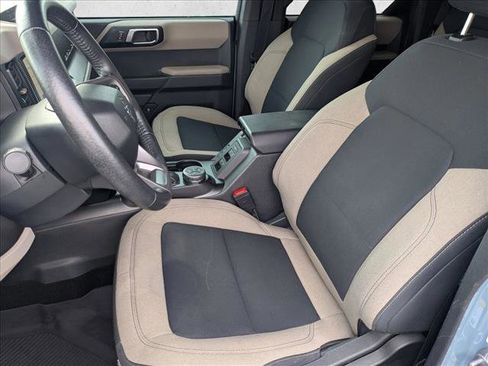 Used 2022 Ford Bronco Big Bend w/ Sasquatch Package image 15