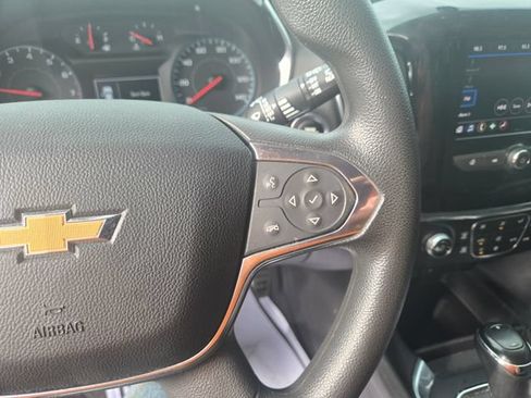 Used 2020 Chevrolet Traverse LS w/ LPO, Black Accent Package FWD image 15