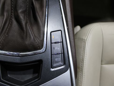 Used 2015 Cadillac SRX Performance w/ Driver Awareness Package image 22