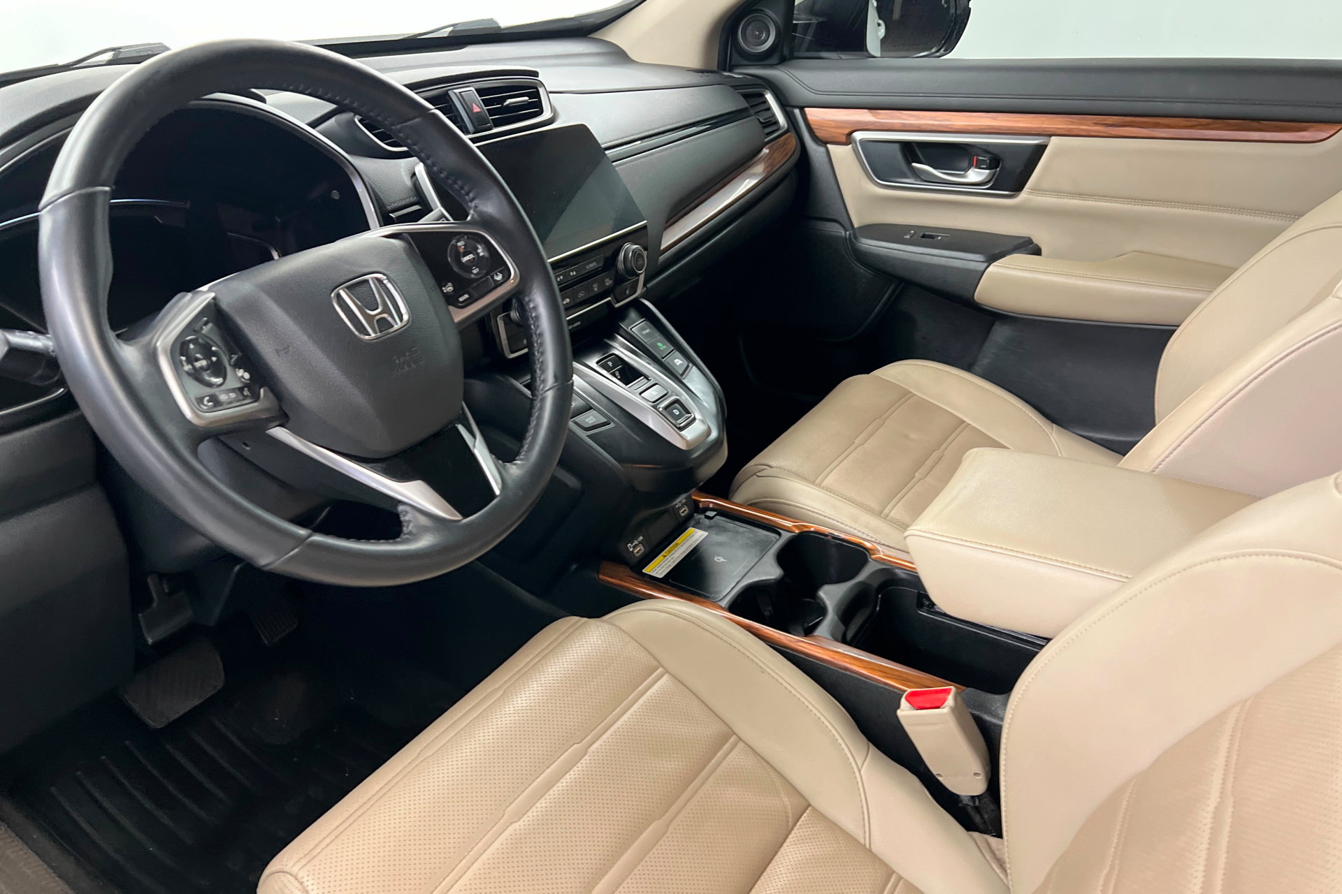 Used 2022 Honda CR-V Touring image 16