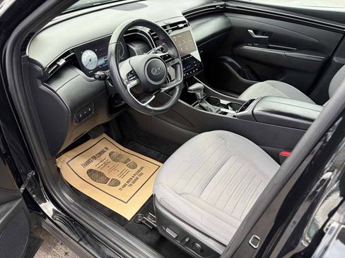 Used 2023 Hyundai Santa Cruz SEL Premium image 9