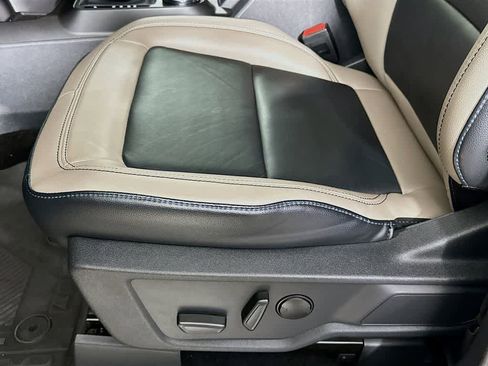 Certified 2023 Ford Bronco Wildtrak image 29