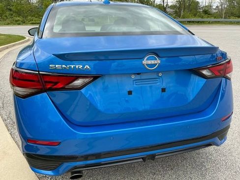 Used 2025 Nissan Sentra SR FWD image 9