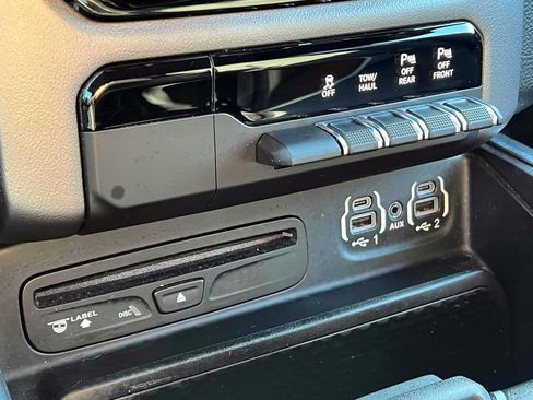 Used 2019 RAM 1500 Big Horn image 27