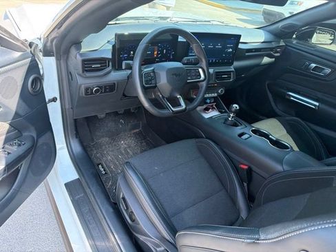 Used 2024 Ford Mustang GT RWD image 37