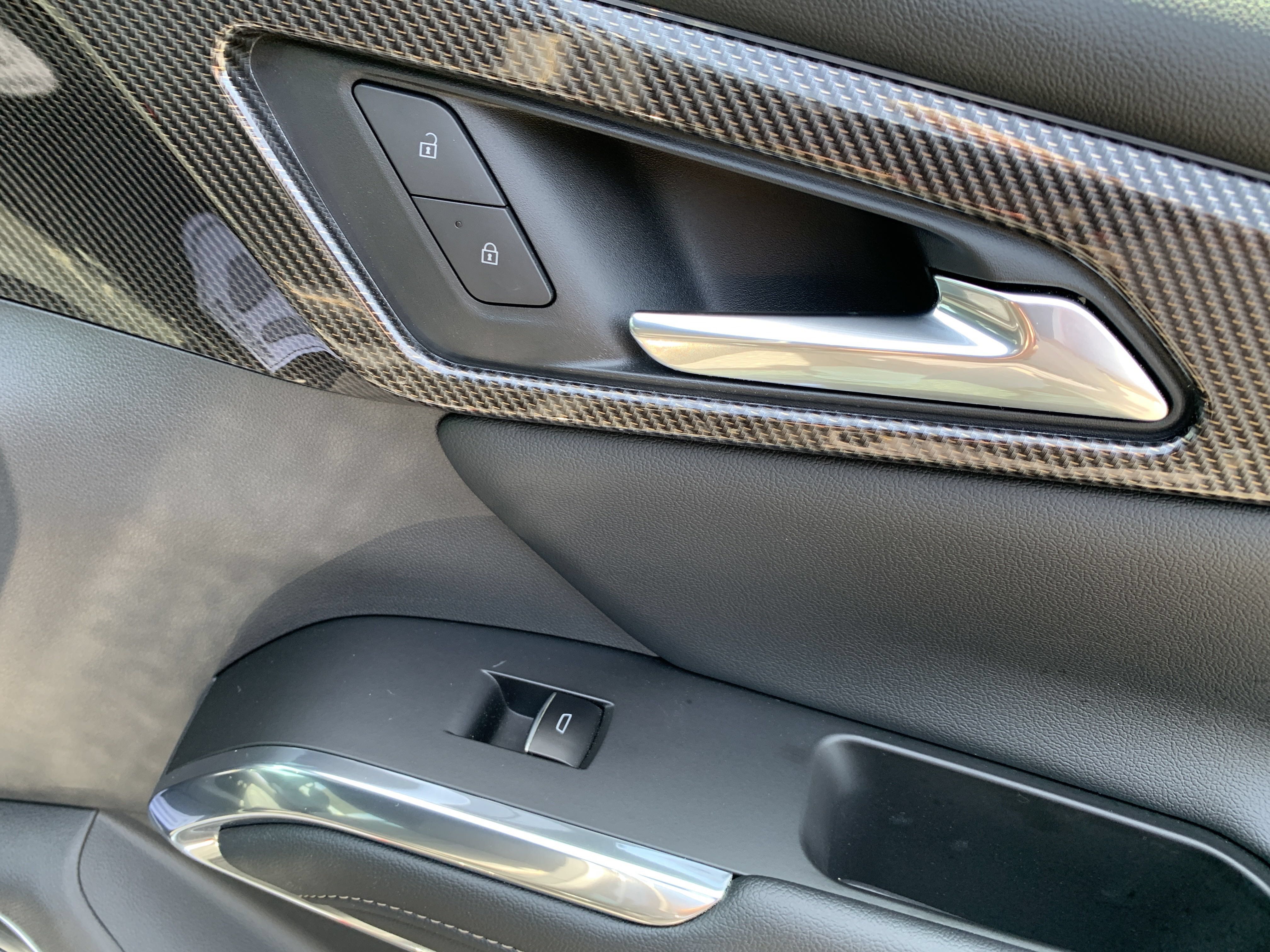 New 2025 Chevrolet Traverse High Country w/ LPO, Floor Liner Package FWD image 31